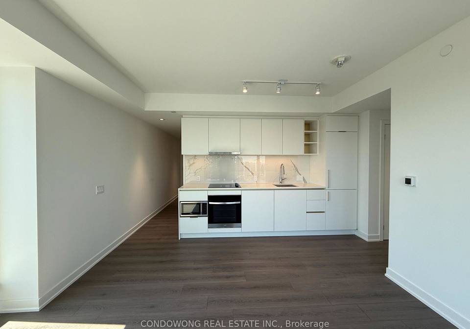 8-wellesley-street-w-toronto-ontario-c13156960