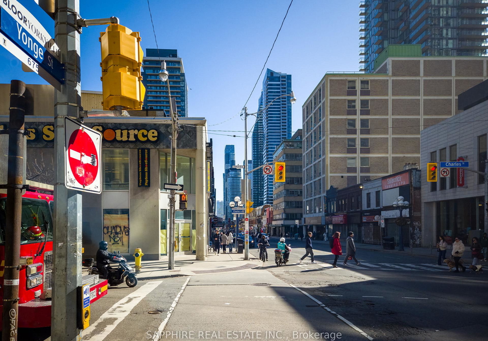 55-charles-street-e-toronto-ontario-c13157006