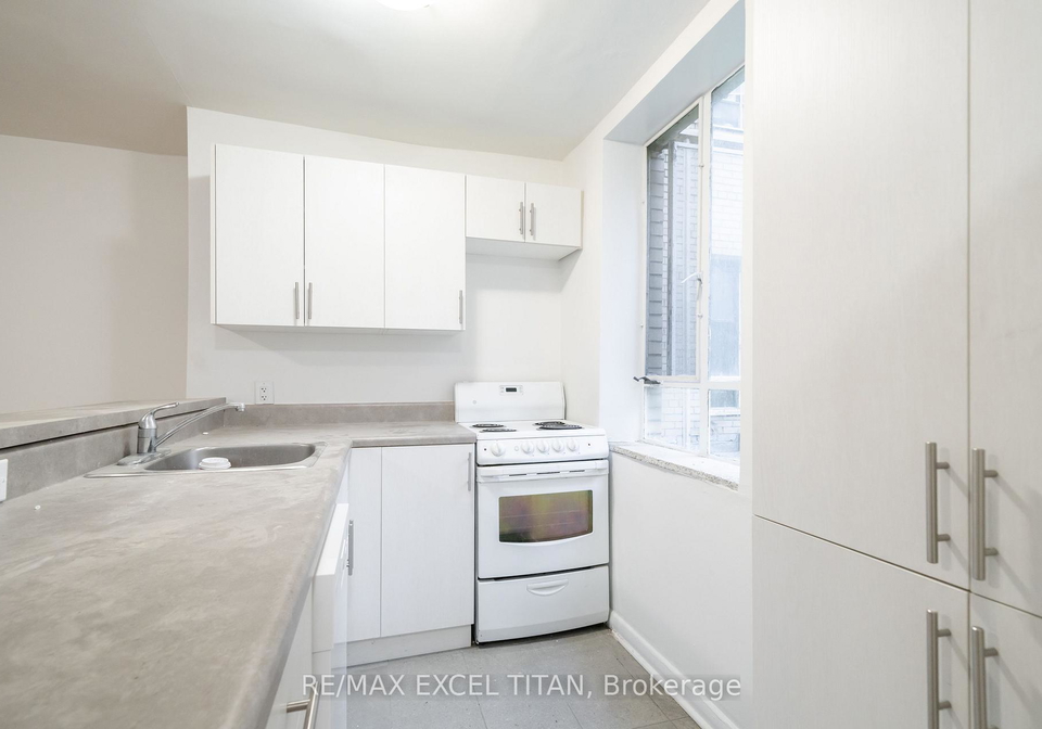 77-erskine-avenue-toronto-ontario-c13157380
