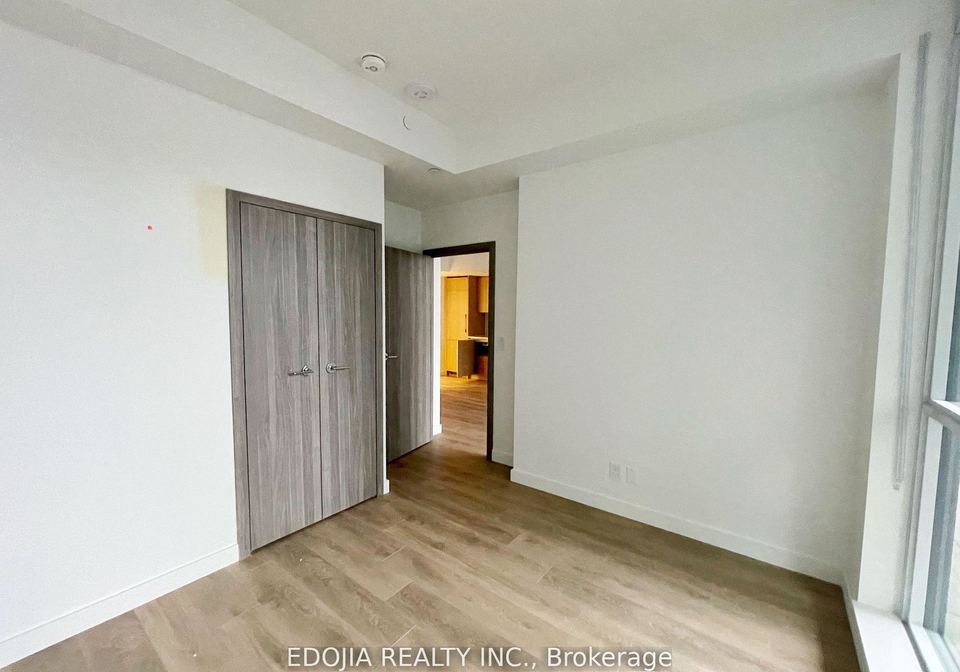 38-widmer-street-toronto-ontario-c13157492