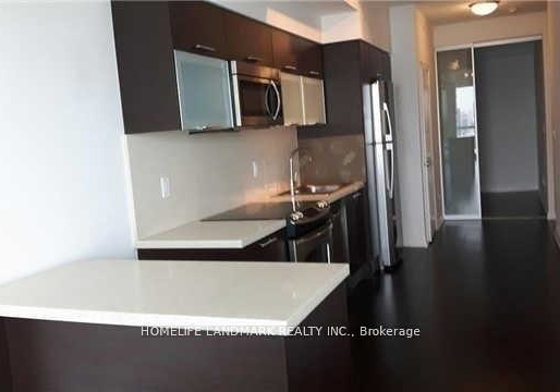 386-yonge-street-toronto-ontario-c13157516