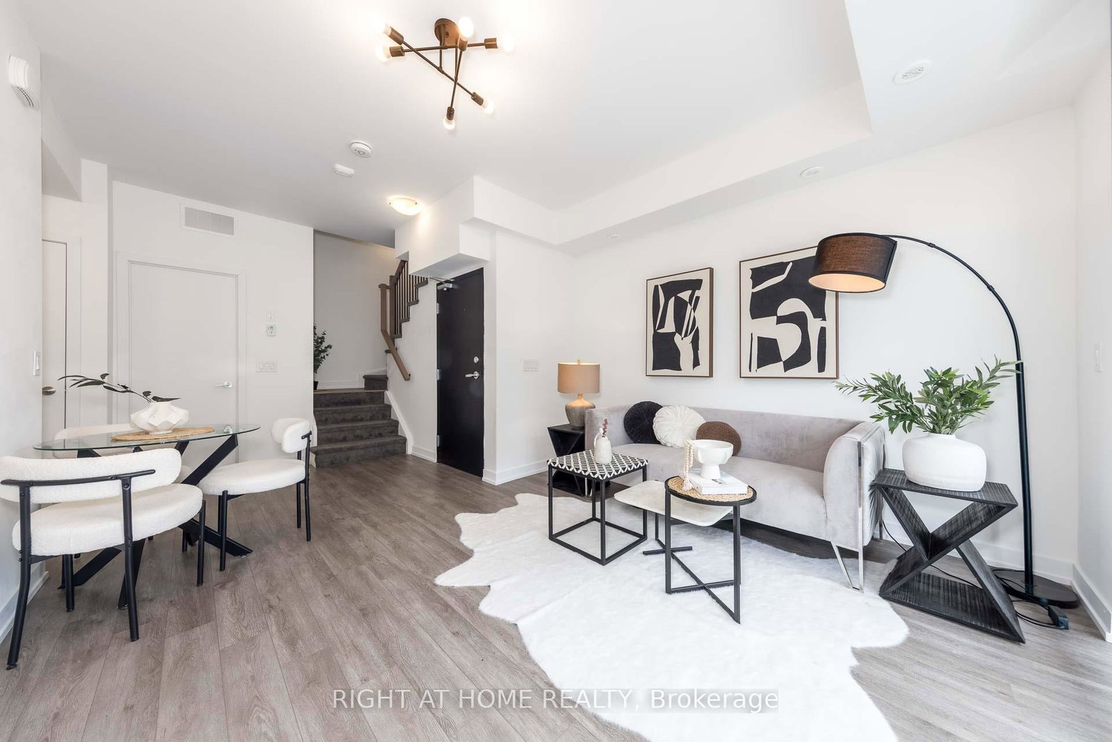 871-sheppard-avenue-w-toronto-ontario-c13157538