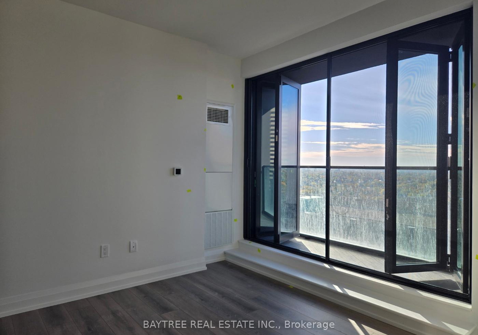 20-soudan-avenue-toronto-ontario-c13157582