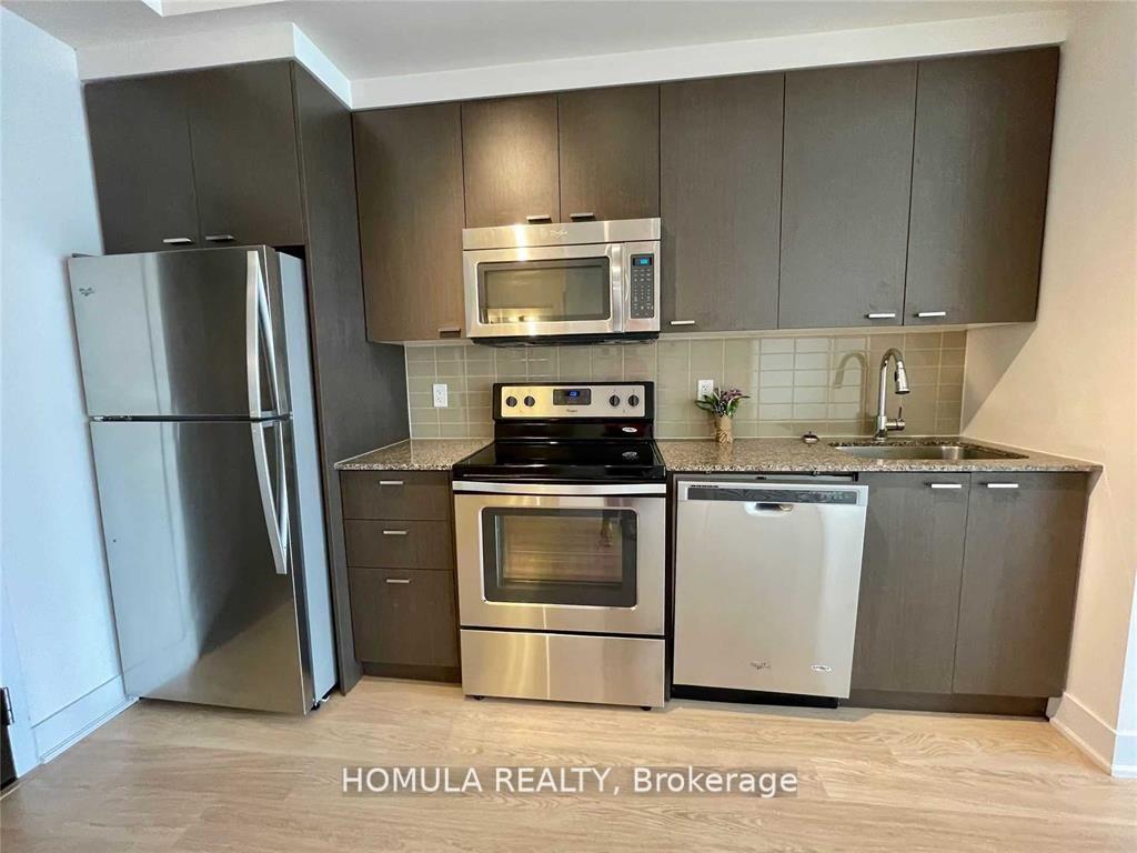 88-sheppard-avenue-e-north-york-ontario-c13157810