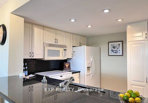 725-king-street-w-toronto-ontario-c13158296