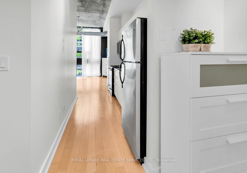 60-bathurst-street-toronto-ontario-c13158340