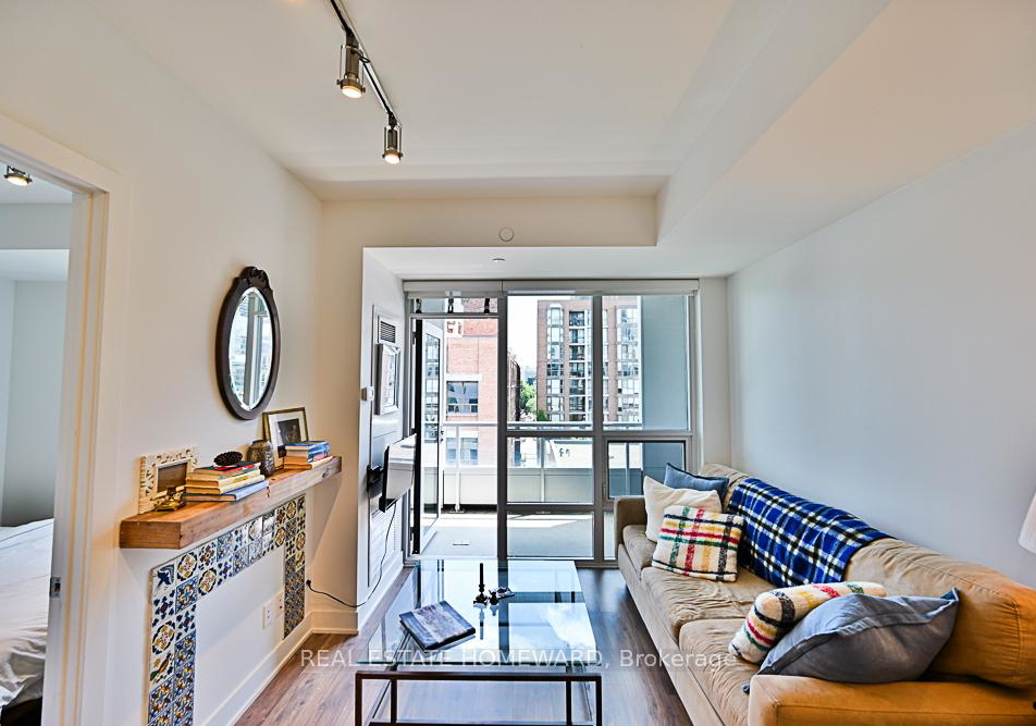 38-cameron-street-toronto-ontario-c13158388