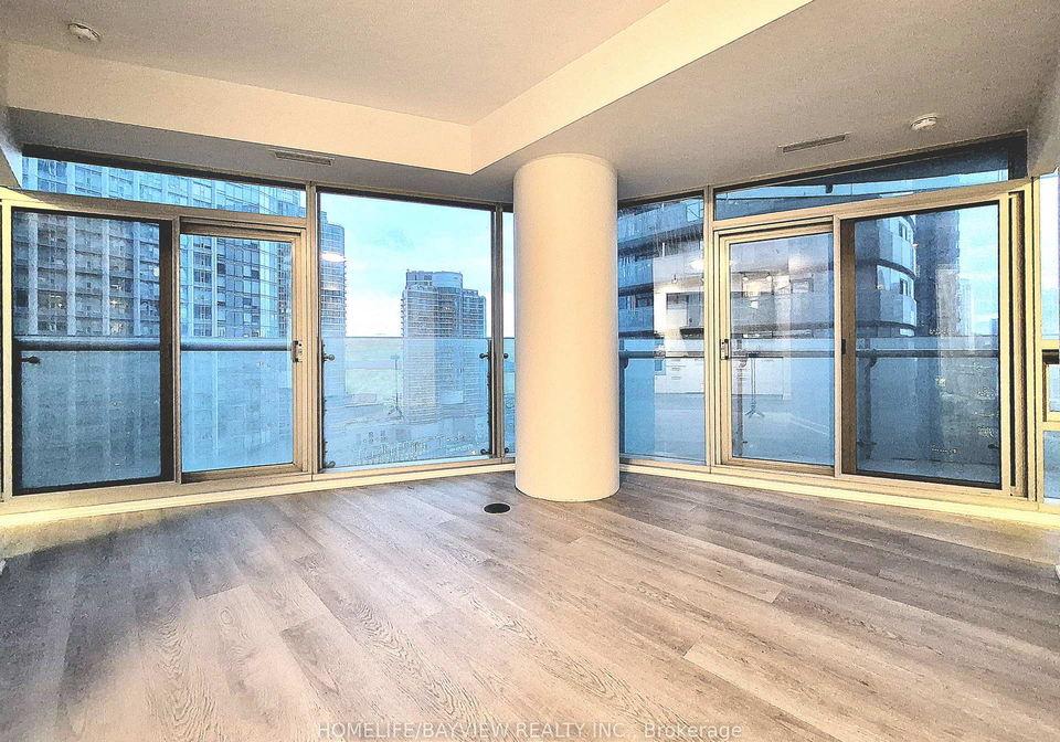14-york-street-toronto-ontario-c13158428