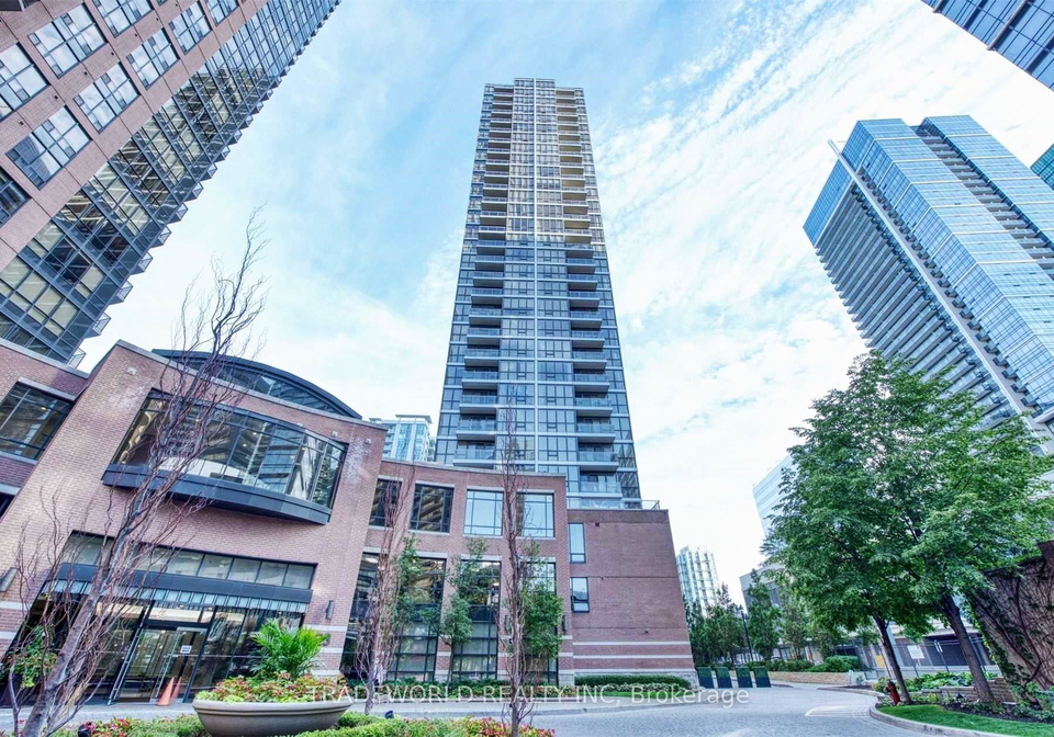 23-sheppard-avenue-e-north-york-ontario-c13158464