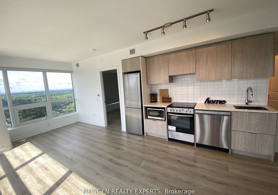 395-bloor-street-e-toronto-ontario-c13158482