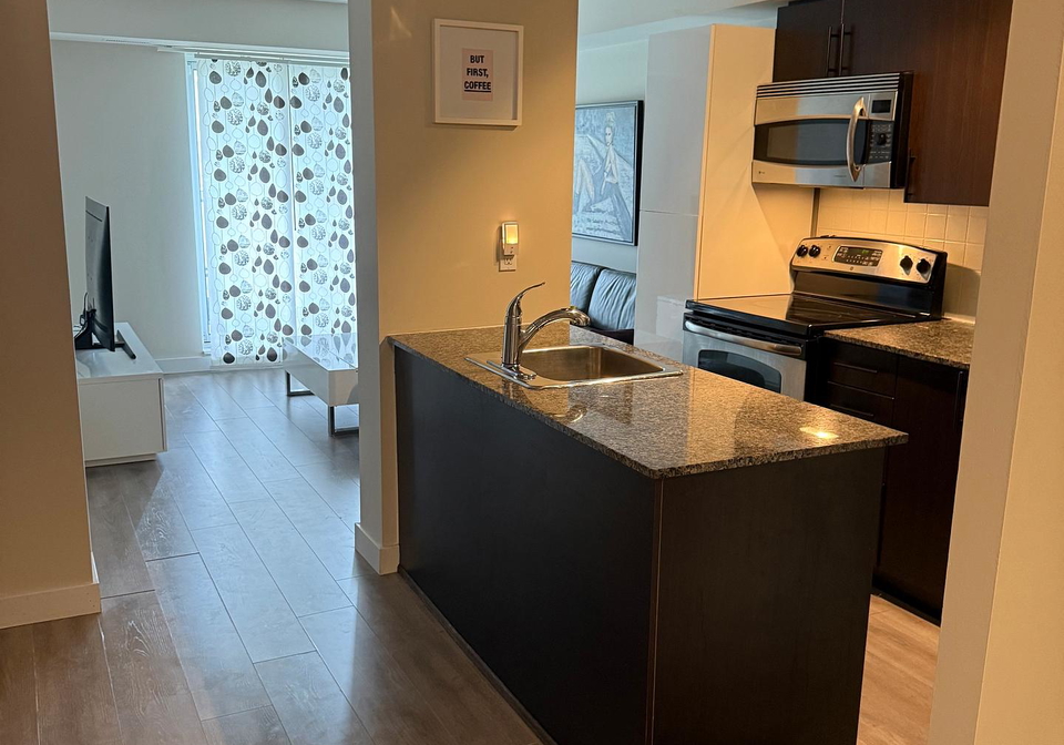 801-sheppard-avenue-toronto-ontario-c13158494