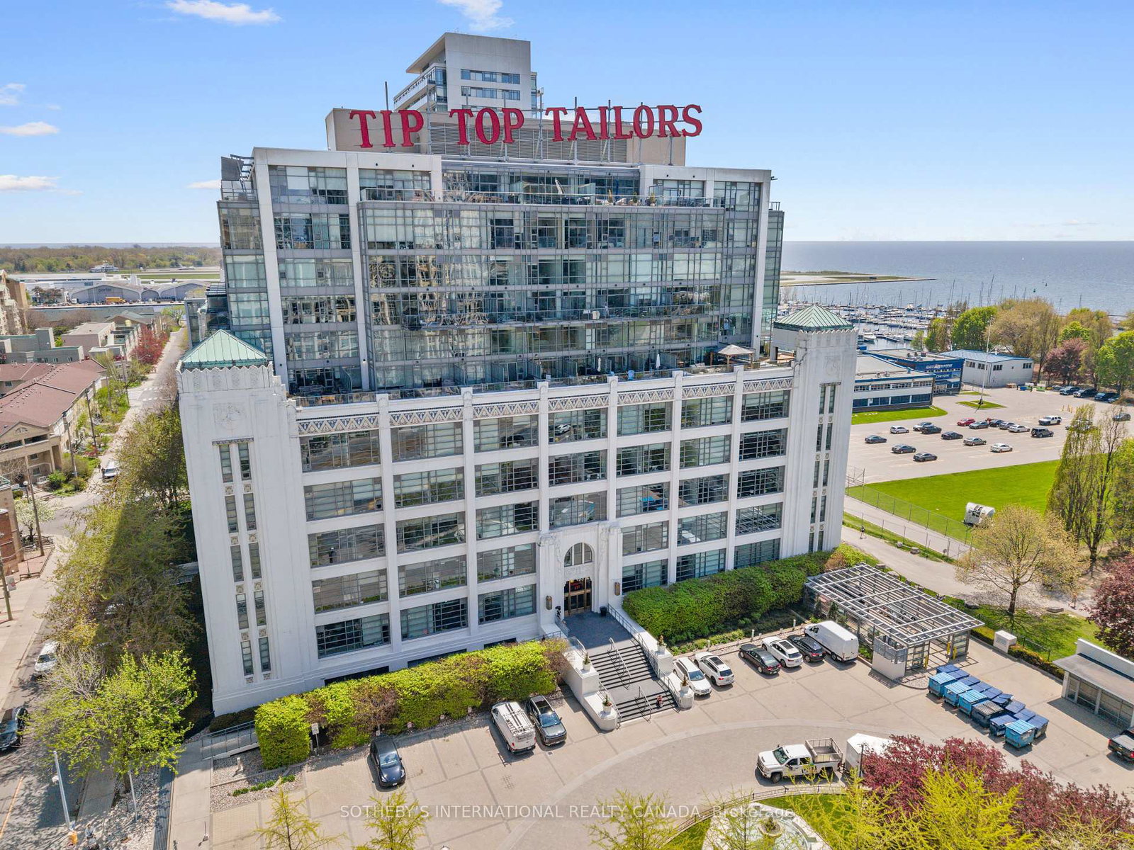 637-lakeshore-boulevard-w-toronto-ontario-c13158666
