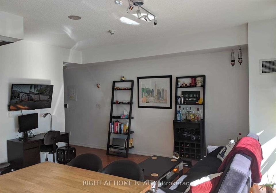 55-bremner-boulevard-toronto-ontario-c13158726