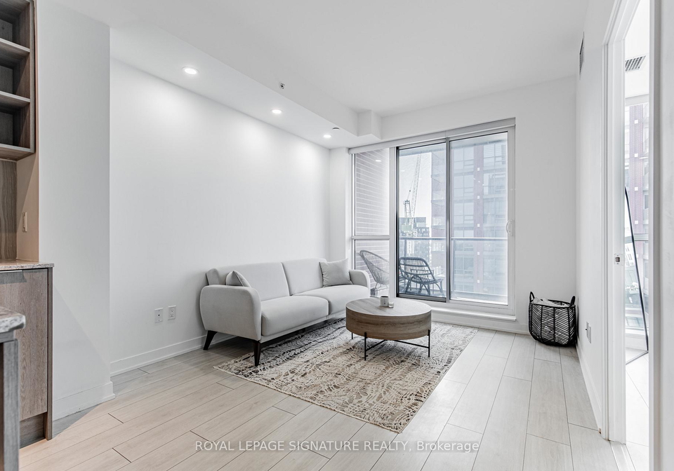 31-tippett-road-toronto-ontario-c13158796