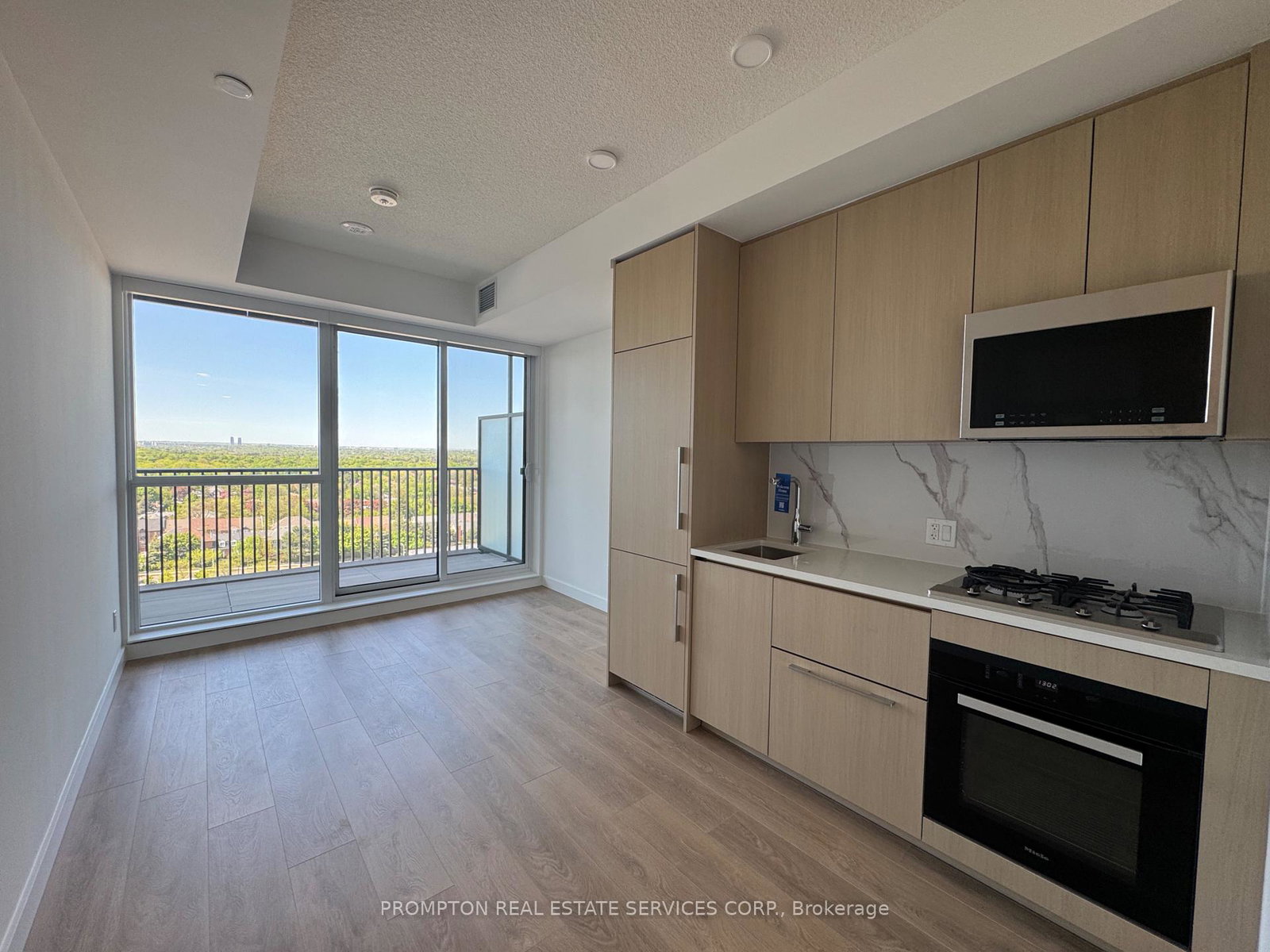 68-esther-shiner-boulevard-north-york-ontario-c13158798