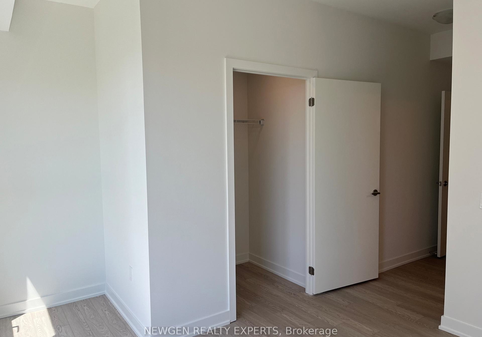 5-quarrington-lane-north-york-ontario-c13158816
