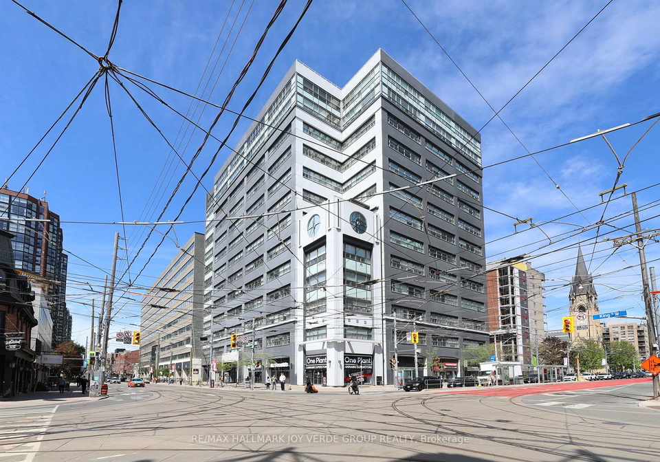 700-king-street-w-toronto-ontario-c13158966