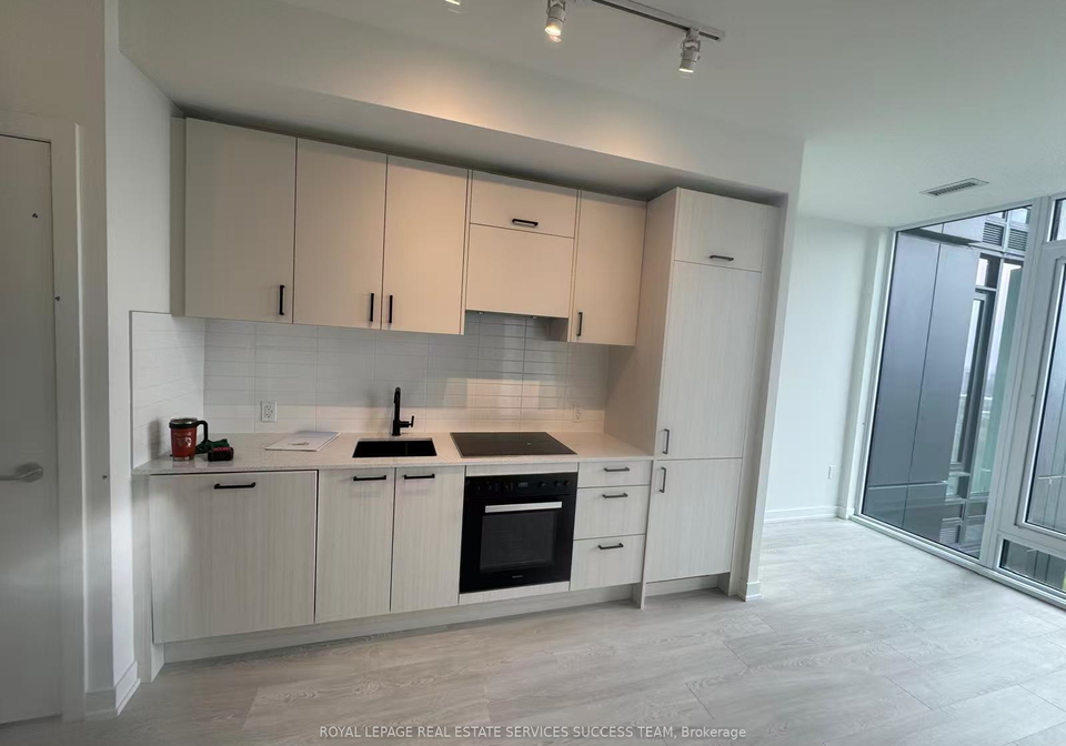 5-quarrington-lane-north-york-ontario-c13158992