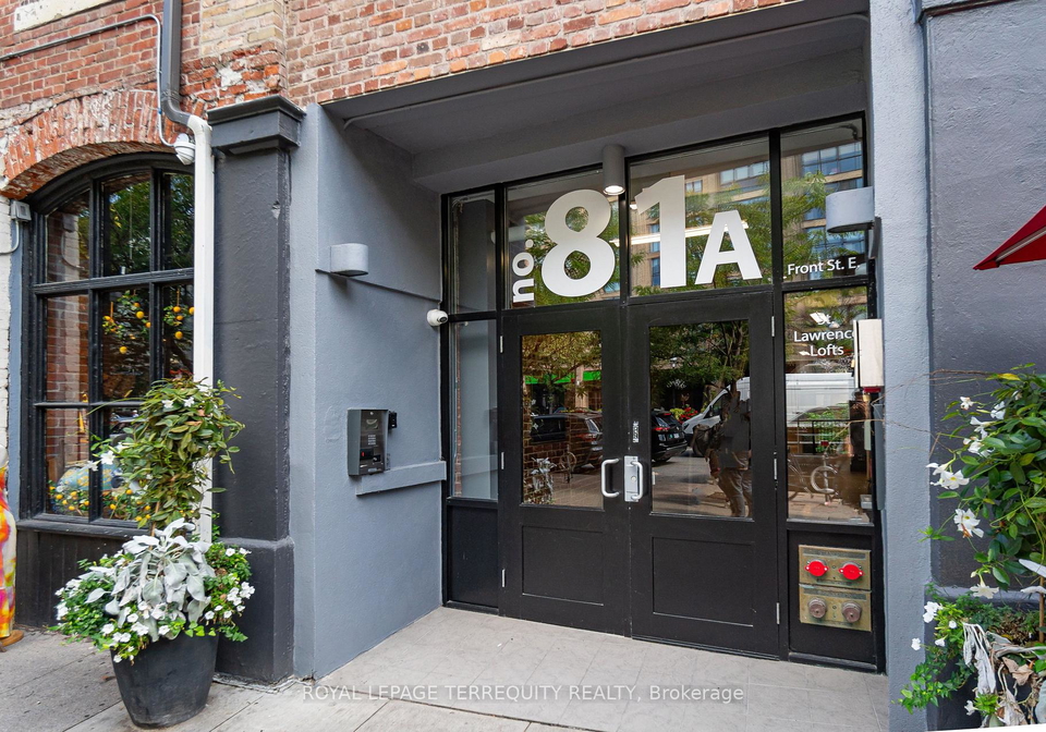 81a-front-street-e-toronto-ontario-c13159064