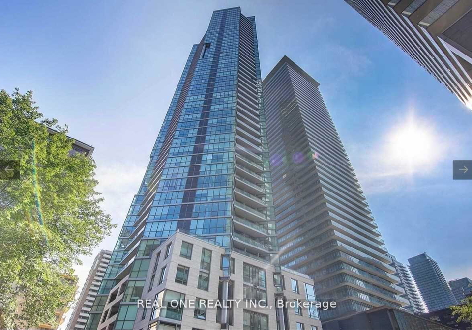 45-charles-street-e-toronto-ontario-c13159098