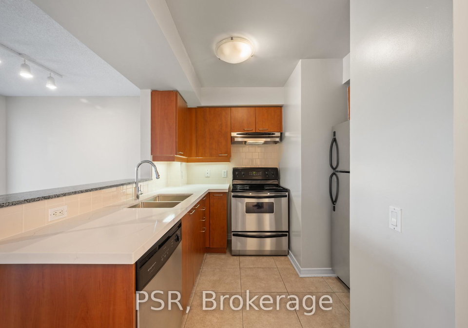 515-rosewell-avenue-toronto-ontario-c13159102