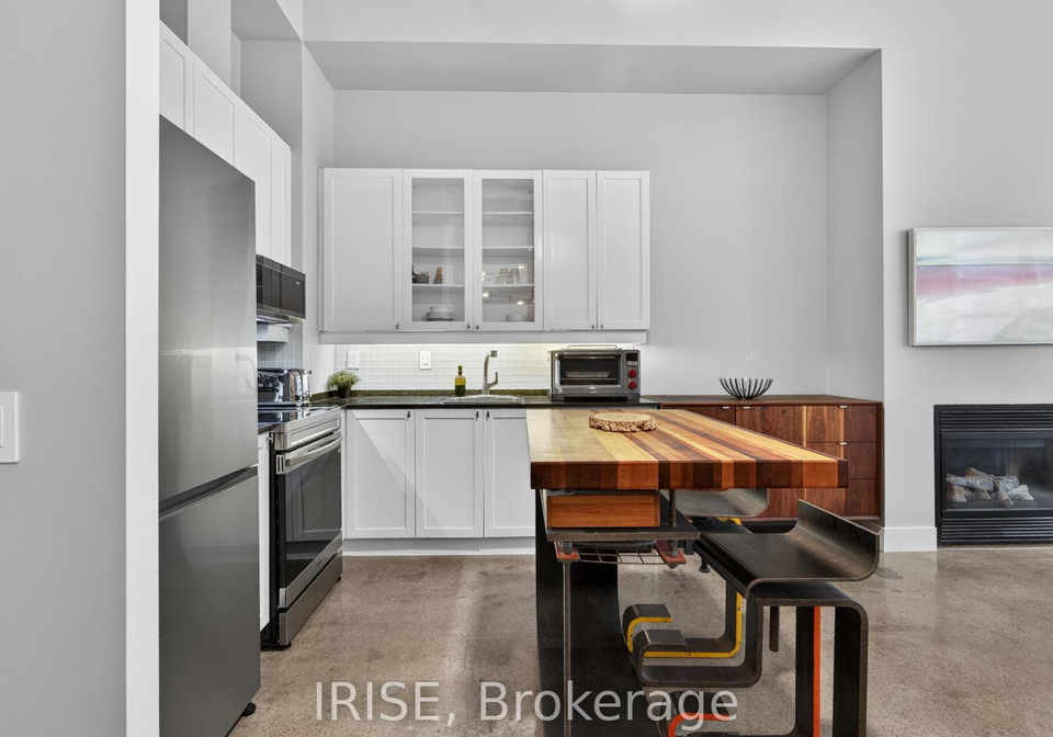 155-dalhousie-street-toronto-ontario-c13159494