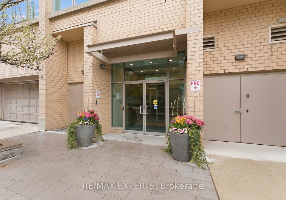 50-camden-street-toronto-ontario-c13159550