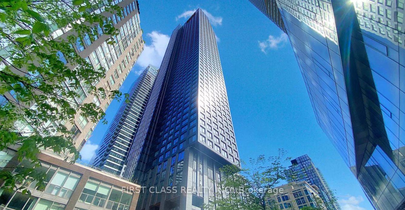 8-wellesley-street-w-toronto-ontario-c13159632