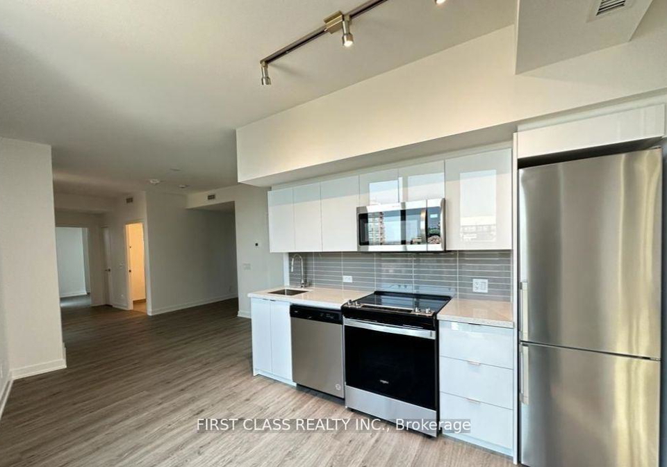 30-tretti-way-toronto-ontario-c13159638