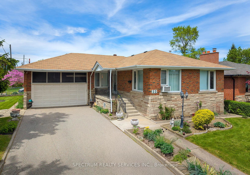 22-barksdale-avenue-toronto-ontario-c13159776