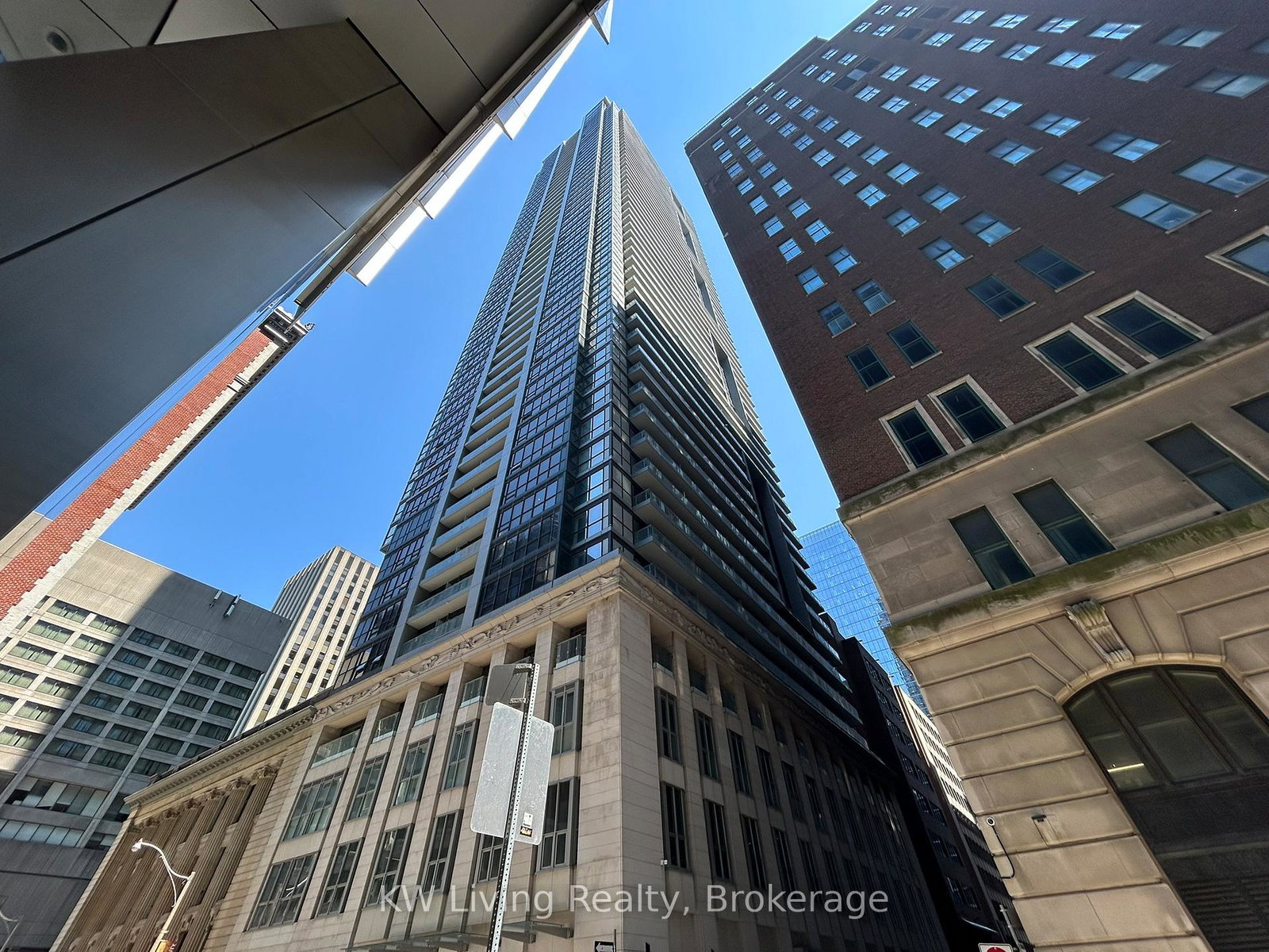 70-temperance-street-toronto-ontario-c13160110