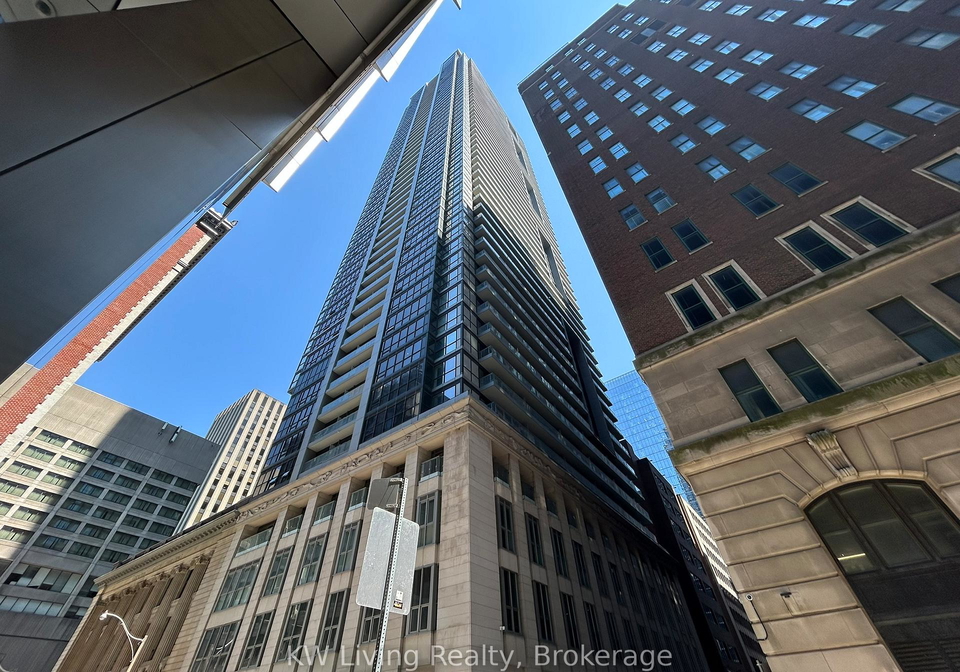 70-temperance-street-toronto-ontario-c13160110