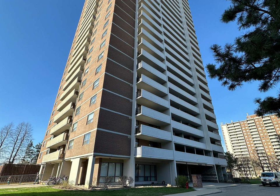 10-tangreen-court-toronto-ontario-c13160286