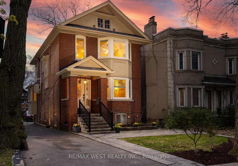311-st-clair-avenue-e-toronto-ontario-c13160316