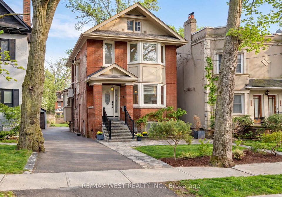 311-st-clair-avenue-e-toronto-ontario-c13160316