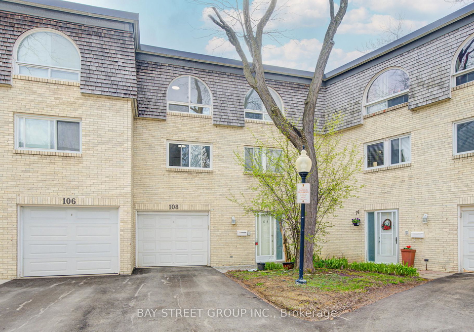 108-courville-coachway-north-york-ontario-c13160318