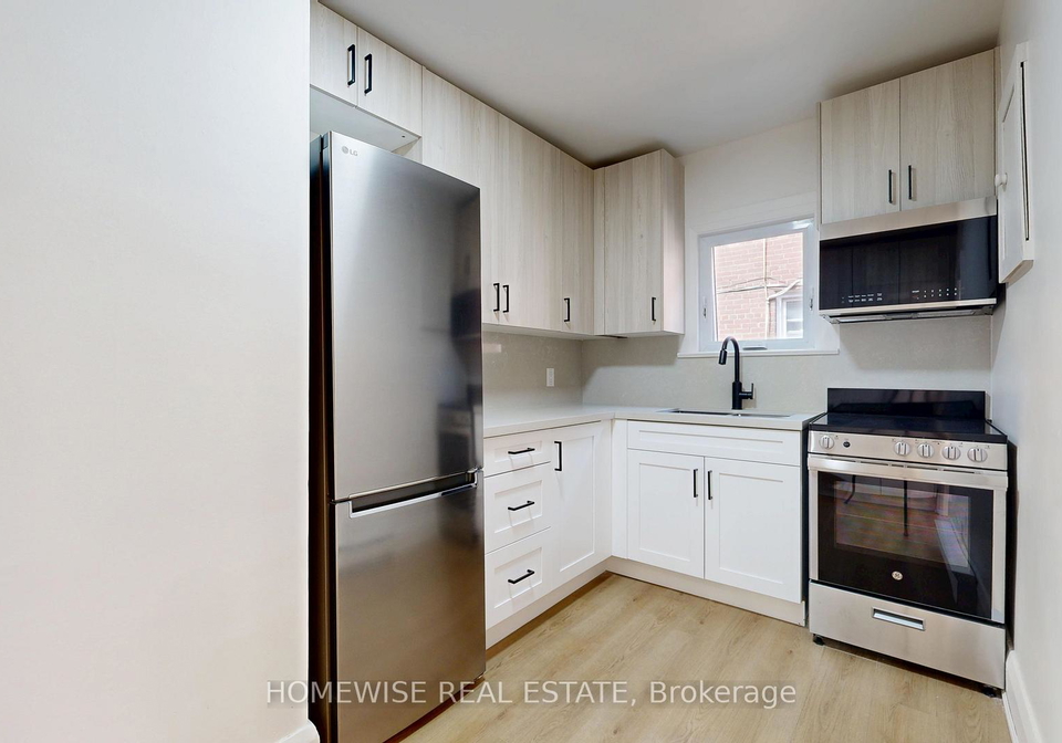 1214-avenue-road-toronto-ontario-c13160502