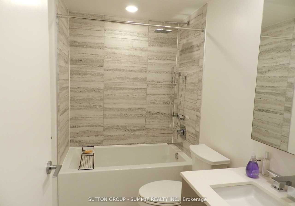 25-richmond-street-toronto-ontario-c13160518