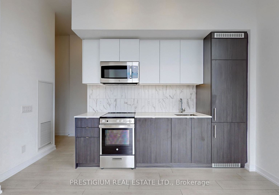 500-dupont-street-toronto-ontario-c13160562