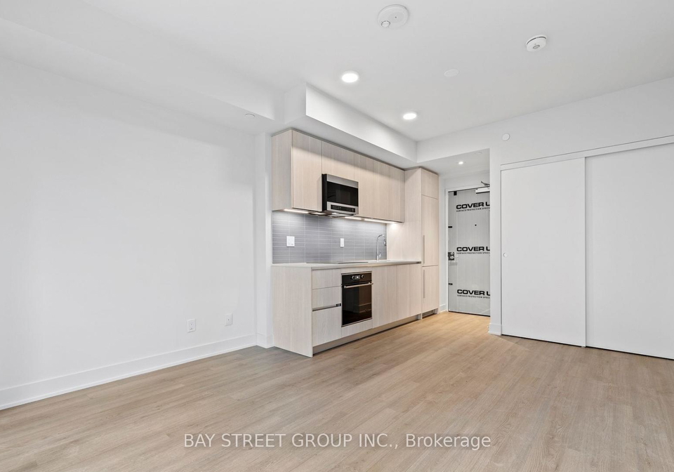 8-cumberland-street-toronto-ontario-c13160586