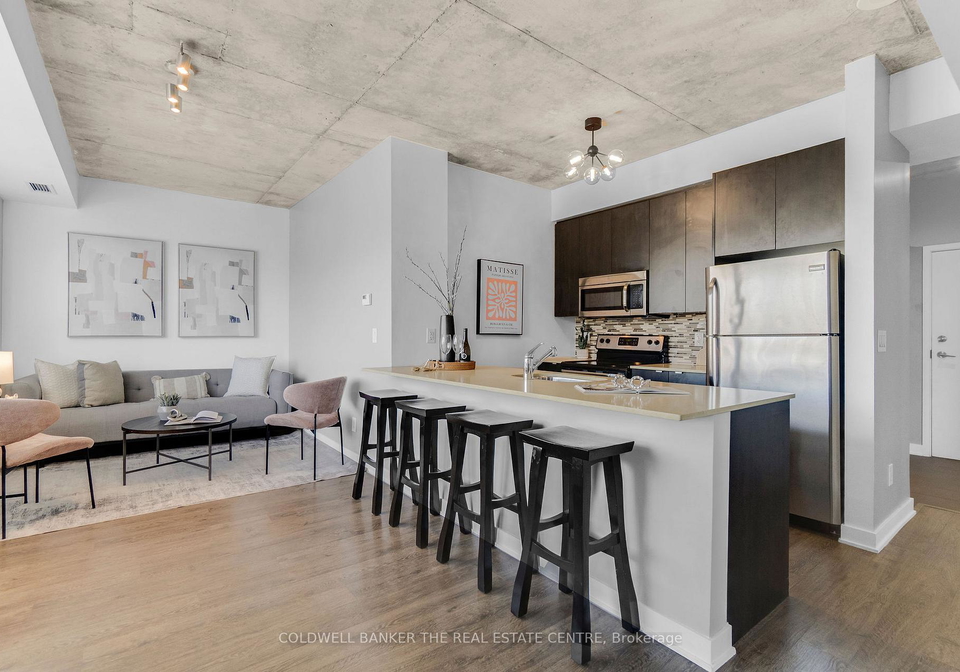 400-wellington-street-w-toronto-ontario-c13160684