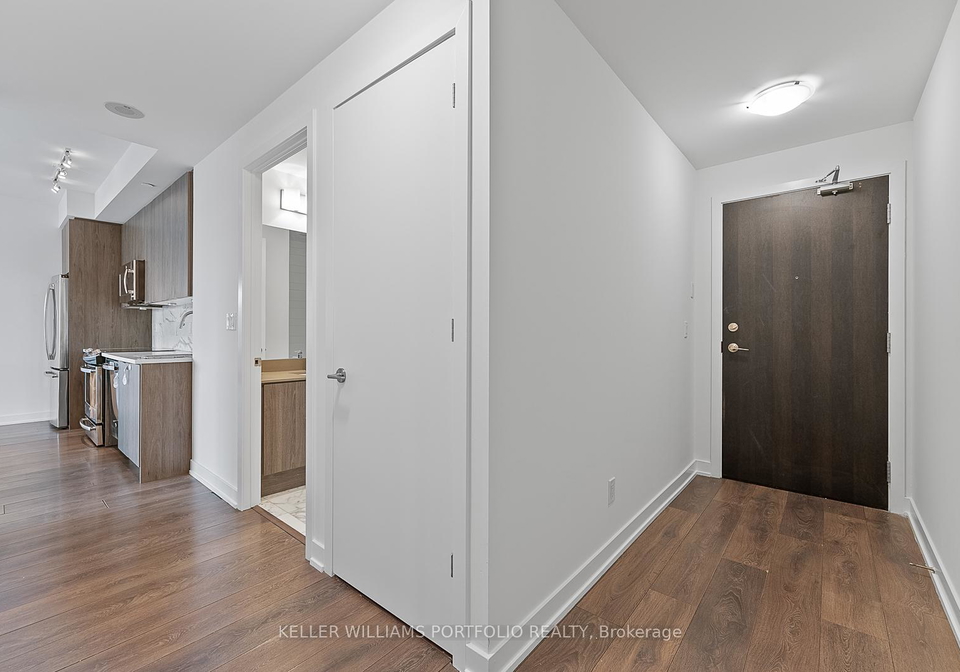50-bruyeres-mews-toronto-ontario-c13160784