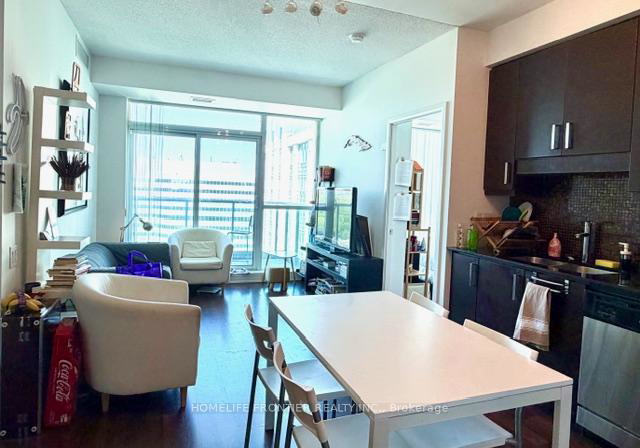 17-anndale-drive-north-york-ontario-c13160904