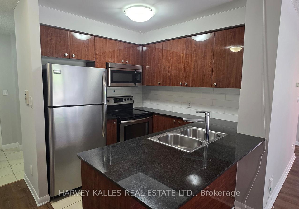 5793-yonge-street-north-york-ontario-c13160964