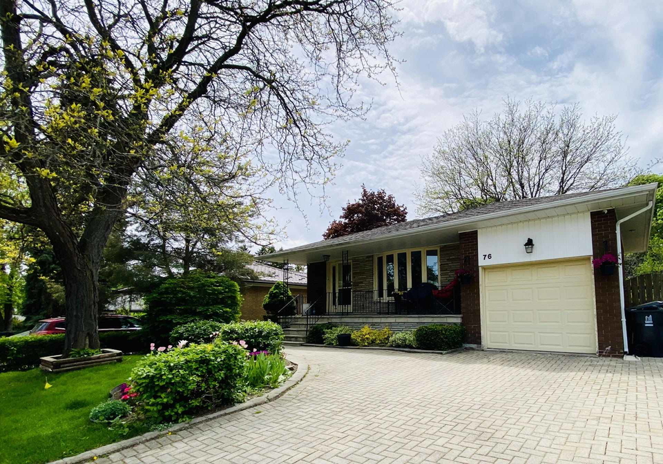 76-clansman-boulevard-north-york-ontario-c13161362