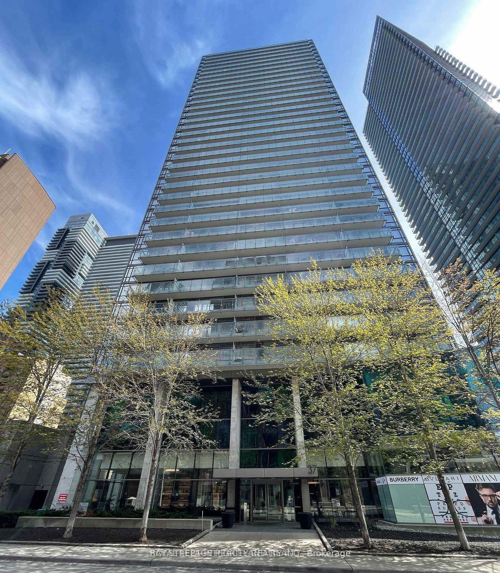 37-grosvenor-street-toronto-ontario-c13161740
