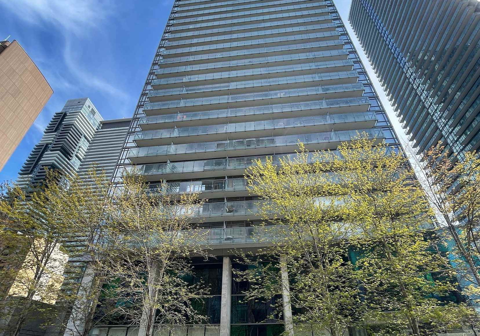 37-grosvenor-street-toronto-ontario-c13161740