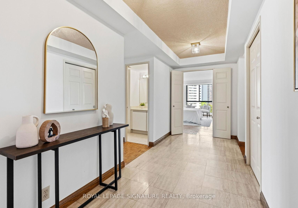 3-concorde-place-north-york-ontario-c13161804