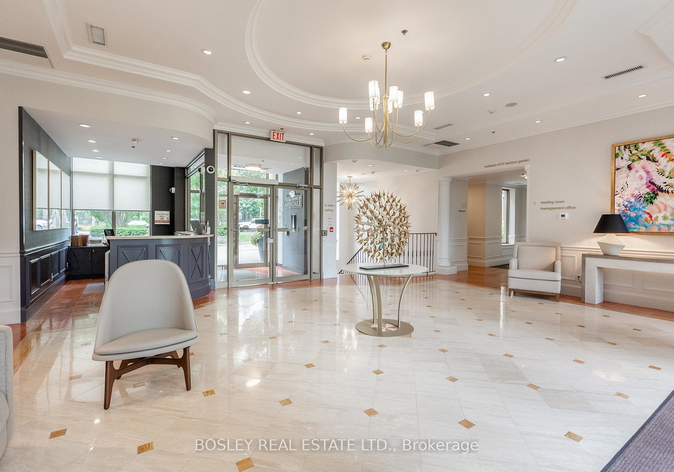 51-harrison-garden-boulevard-e-north-york-ontario-c13162140