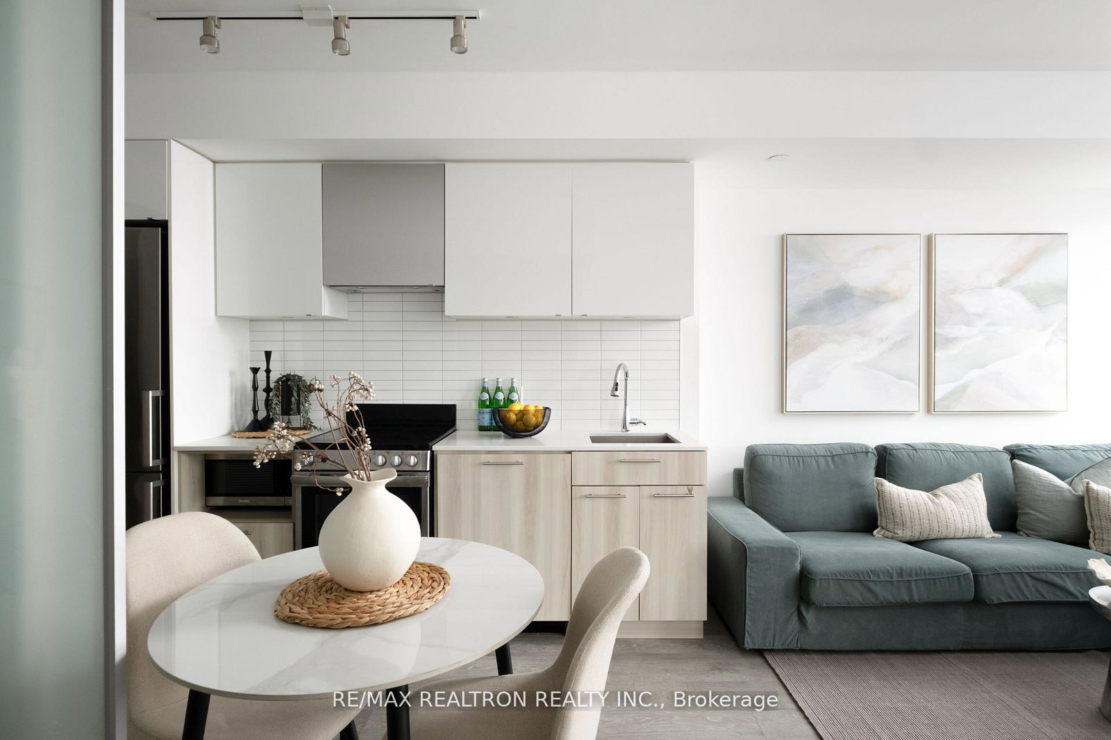 251-jarvis-street-toronto-ontario-c13162452